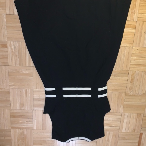 COPY - Hobbs Black and white dress - Picture 3 of 3